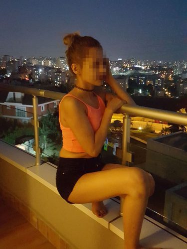 Arsız fetişe açık escort Nagehan