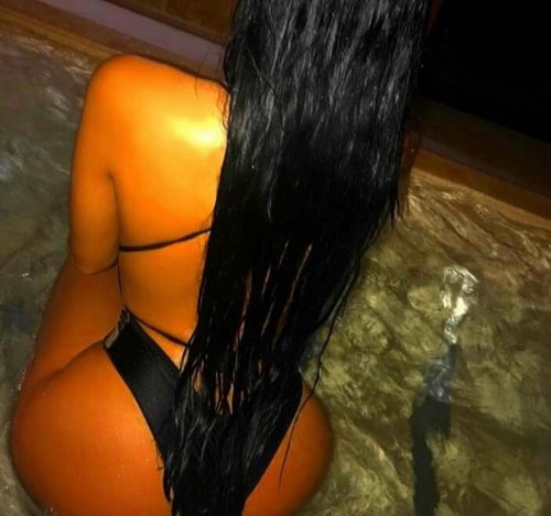 Atakent Escort İlanları'ndan Arzu: Sizi Büyüleyecek!