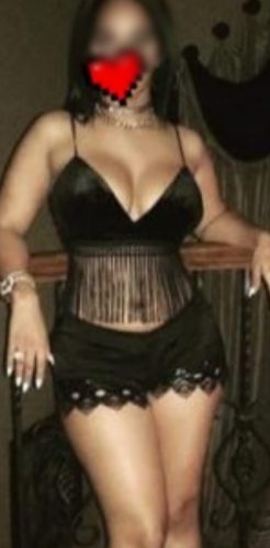 Gösterişli kumral hatun Gizem