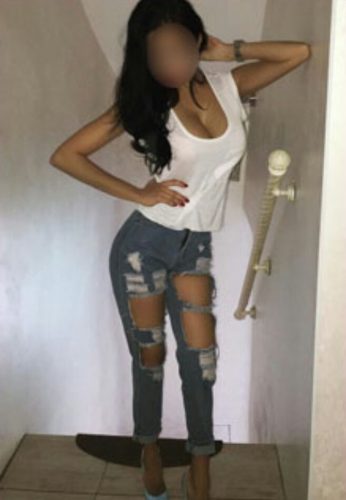 İlkadım Escort Bayanları: Bakışlarıyla Büyüleyen Bayan