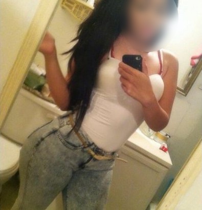 Samsun Dolgun Göğüslu Escort Sirma