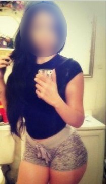 Samsun Dolgun Göğüslu Escort Sirma