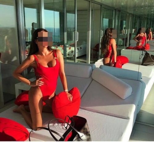 Samsun Oralda Iddialı Olan Tabii Resimli Escort Güngör
