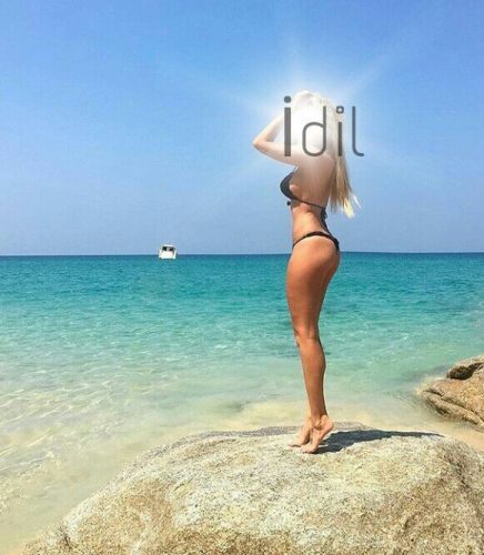 Seksapel doyumsuz eskort Belin